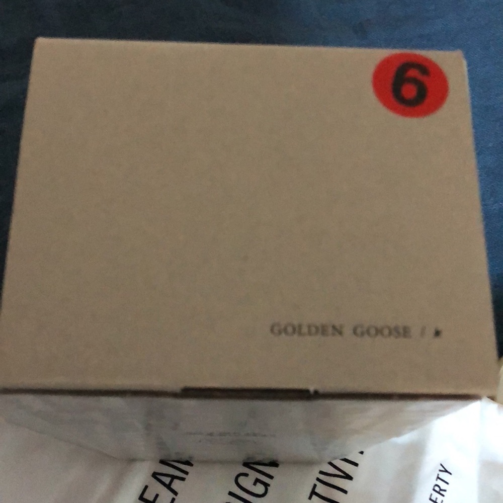 Golden Goose Sneakers Sz 36 - Picture 11 of 16